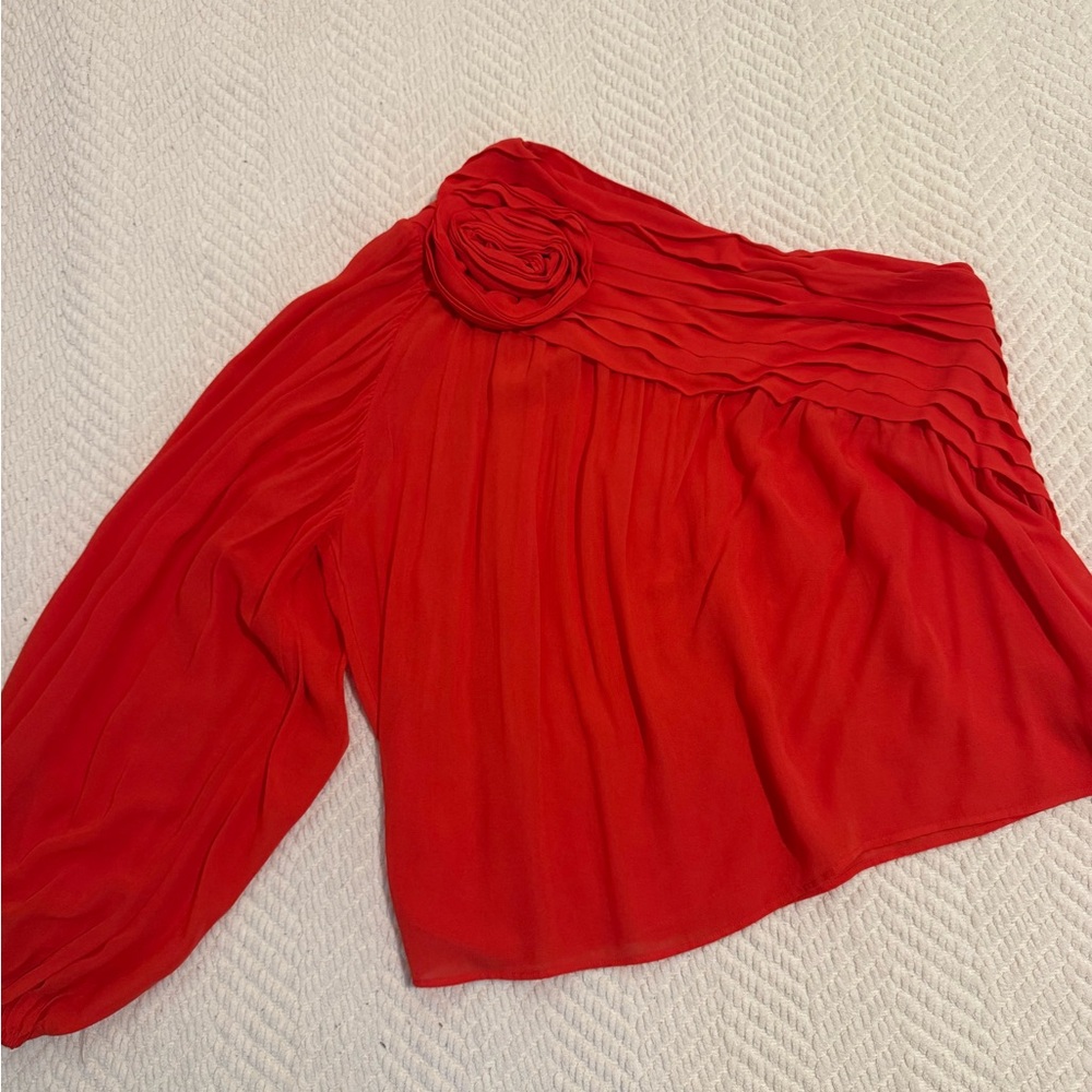 FARM Rio Red Rose Puff One Shoulder Blouse